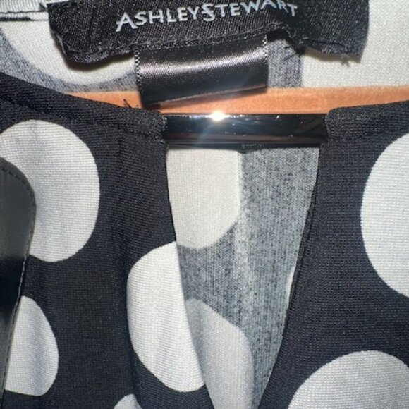 Ashley Stewart Shift Dress Polka Dot Chic Breezy Classic‎ Delicate - Picture 3 of 4